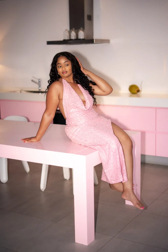 portfolio pink dress woman
